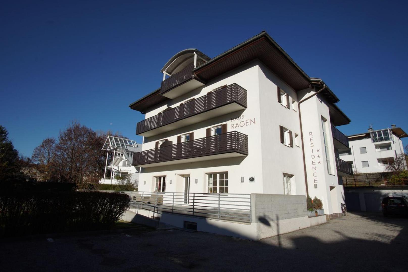Residence Haus Ragen Брунико Екстериор снимка