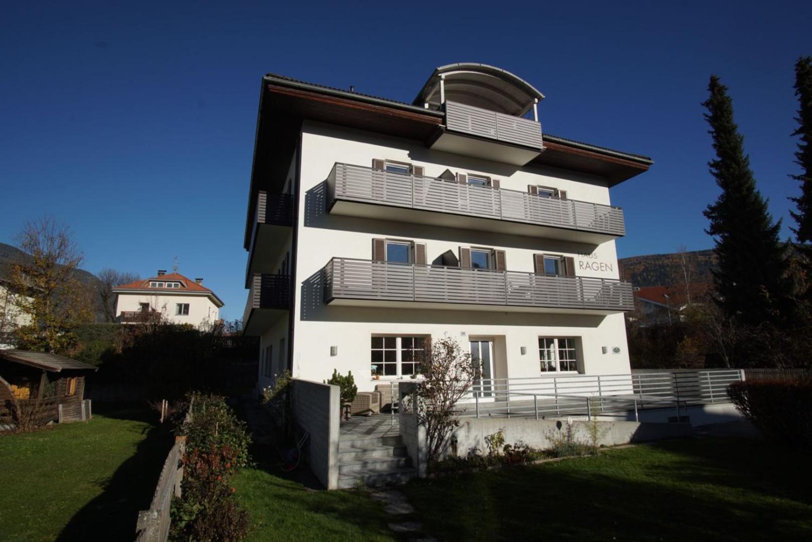 Residence Haus Ragen Брунико Екстериор снимка