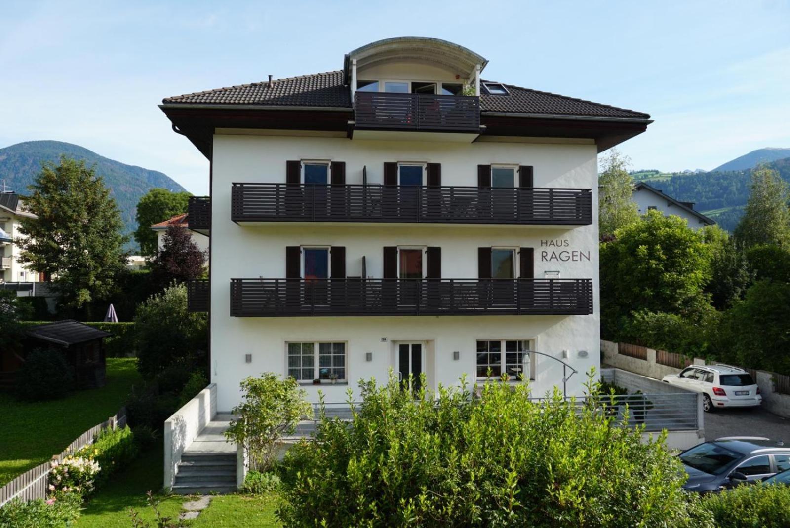 Residence Haus Ragen Брунико Екстериор снимка
